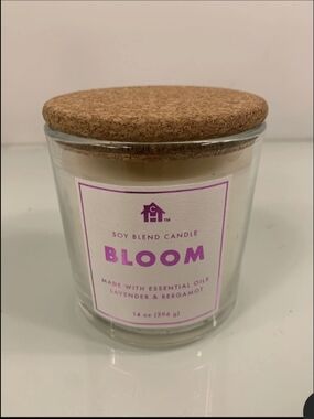 Bloom Soy Blend Candle - Lavender & Bergamot - White with Cork Lid
